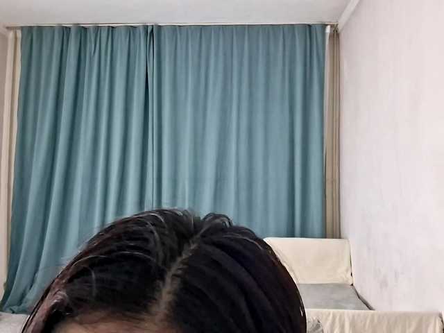 AraPfieffer's BongaCams show and profile