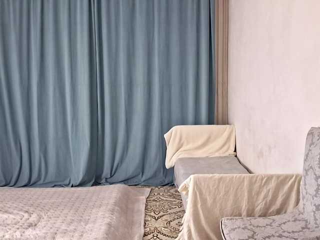 AraPfieffer's BongaCams show and profile