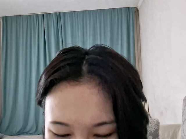 AraPfieffer's BongaCams show and profile