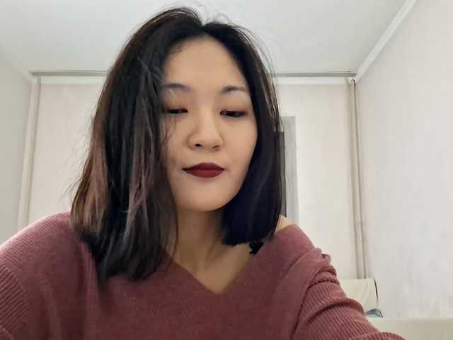 AraPfieffer's BongaCams show and profile