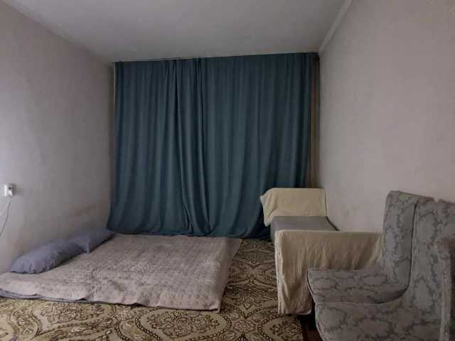 AraPfieffer's BongaCams show and profile