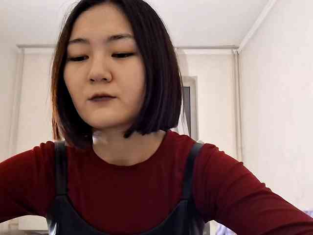 UrSweetieLeigh webcam