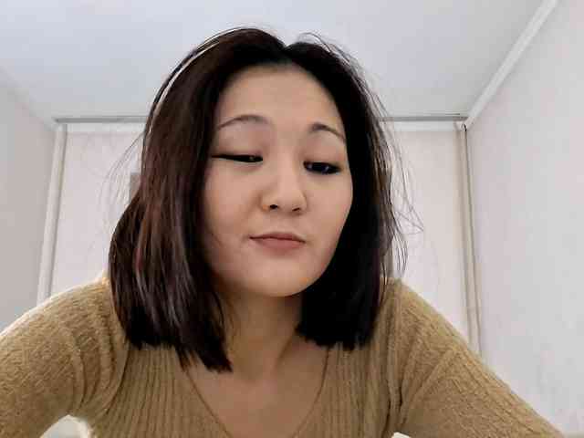 UrSweetieLeigh webcam