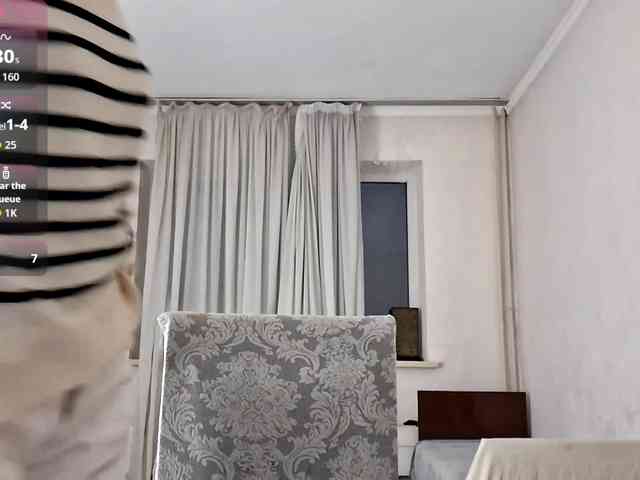 UrSweetieLeigh webcam