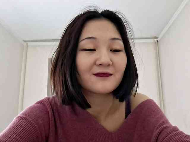 UrSweetieLeigh webcam