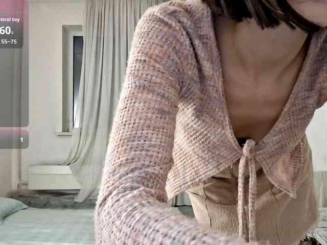 UrSweetieLeigh webcam