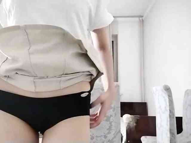 UrSweetieLeigh webcam