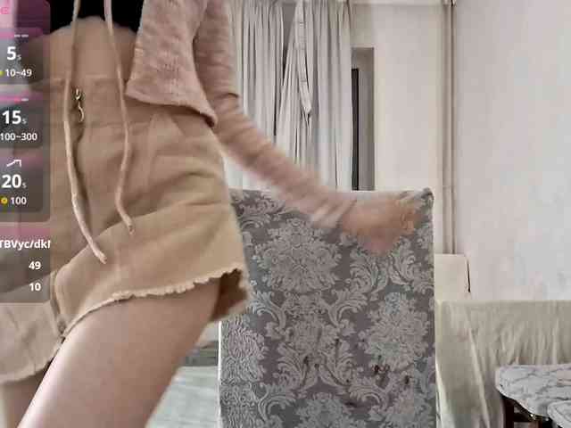 UrSweetieLeigh webcam