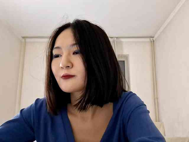 UrSweetieLeigh webcam