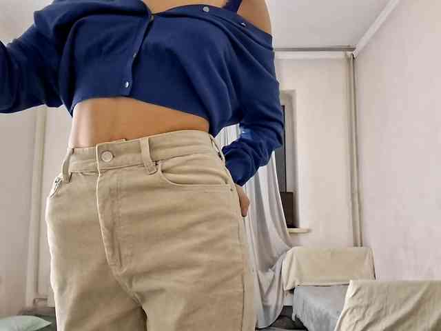 UrSweetieLeigh webcam