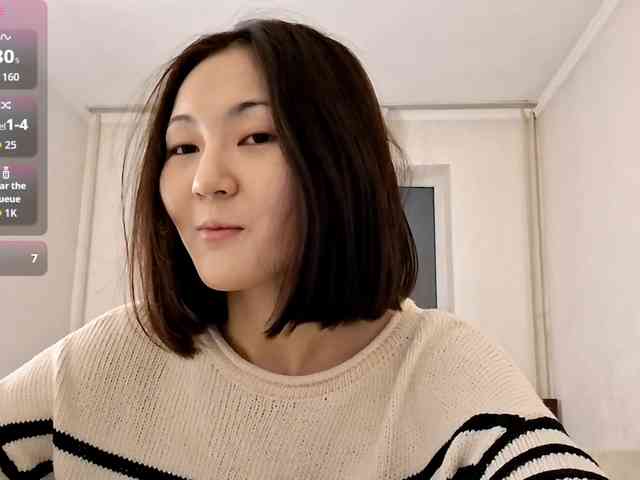 UrSweetieLeigh webcam