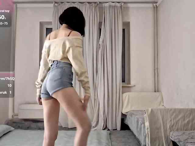 UrSweetieLeigh webcam