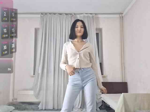 UrSweetieLeigh webcam