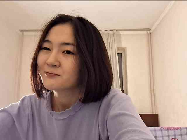 UrSweetieLeigh webcam