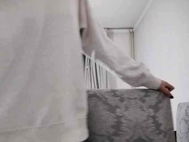 UrSweetieLeigh webcam