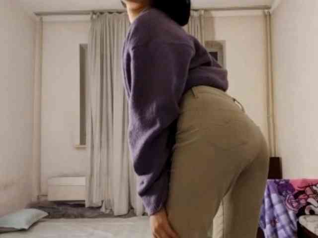 UrSweetieLeigh webcam