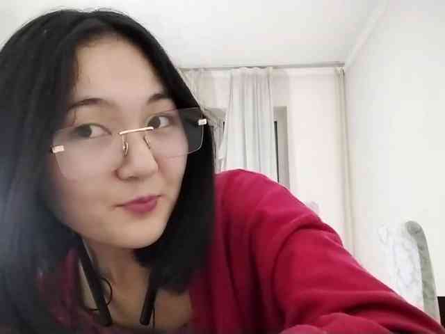 UrSweetieLeigh webcam