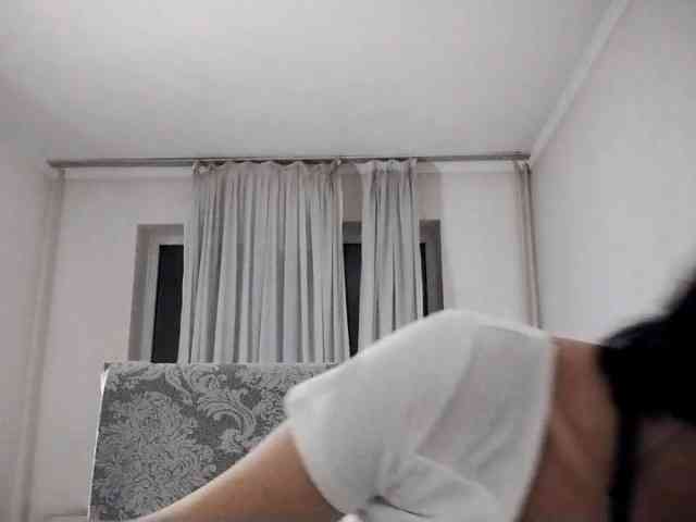 UrSweetieLeigh webcam