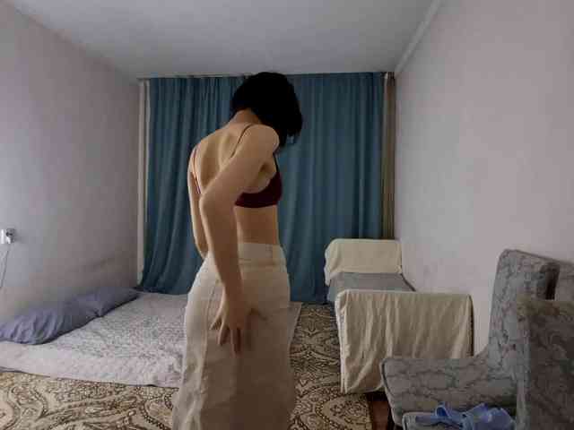 UrSweetieLeigh webcam