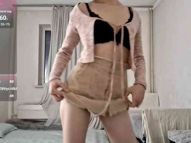 UrSweetieLeigh webcam