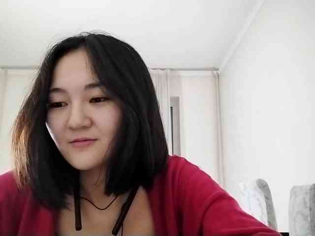 UrSweetieLeigh webcam