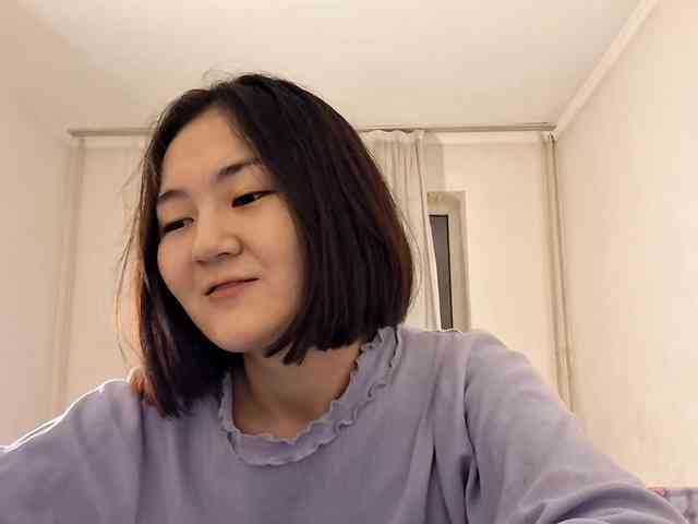 UrSweetieLeigh webcam