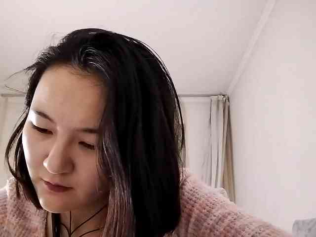 UrSweetieLeigh webcam
