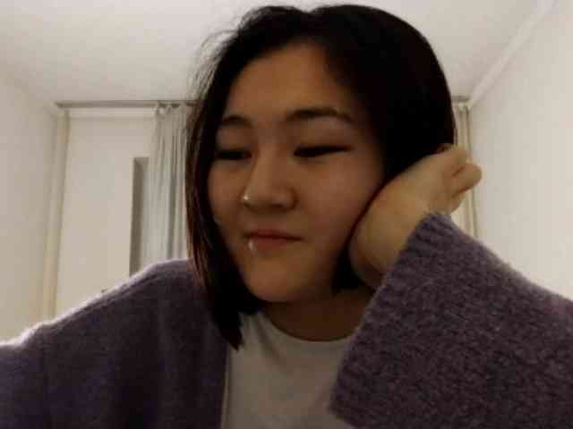 UrSweetieLeigh webcam