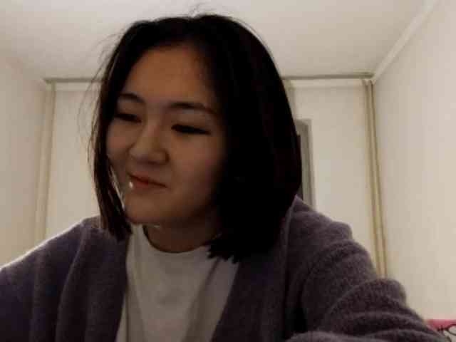 UrSweetieLeigh webcam