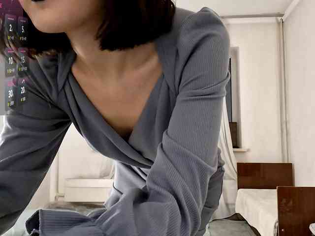 UrSweetieLeigh webcam