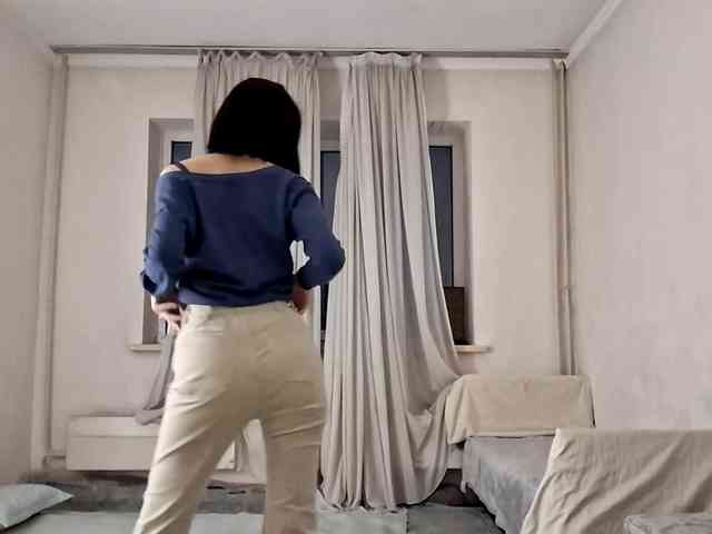 UrSweetieLeigh webcam