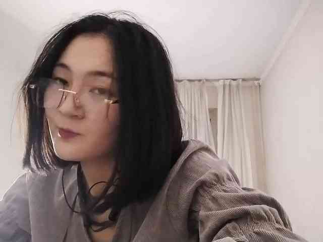 UrSweetieLeigh webcam