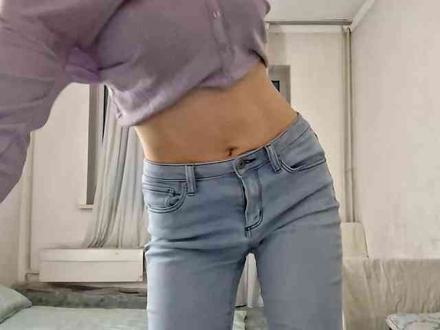 UrSweetieLeigh webcam