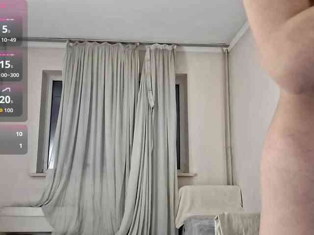 UrSweetieLeigh webcam