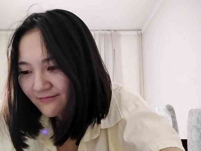 UrSweetieLeigh webcam