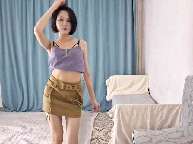 UrSweetieLeigh webcam