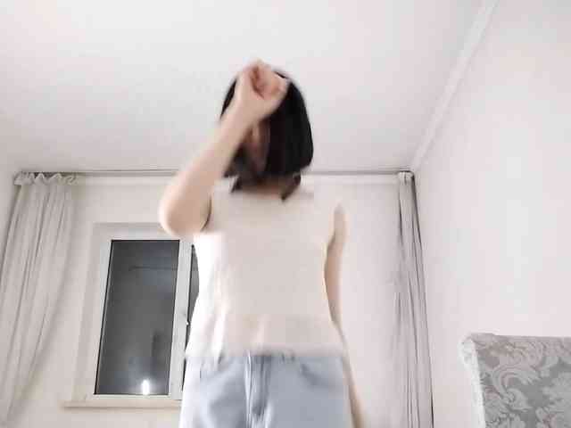 UrSweetieLeigh webcam
