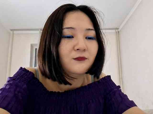 UrSweetieLeigh webcam