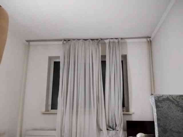 UrSweetieLeigh webcam