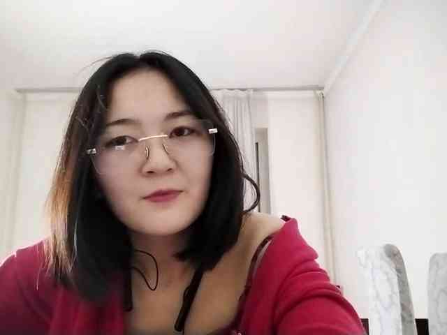 UrSweetieLeigh webcam