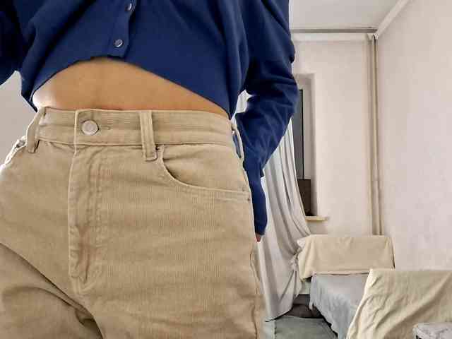 UrSweetieLeigh webcam