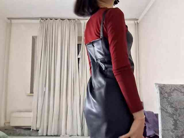 UrSweetieLeigh webcam