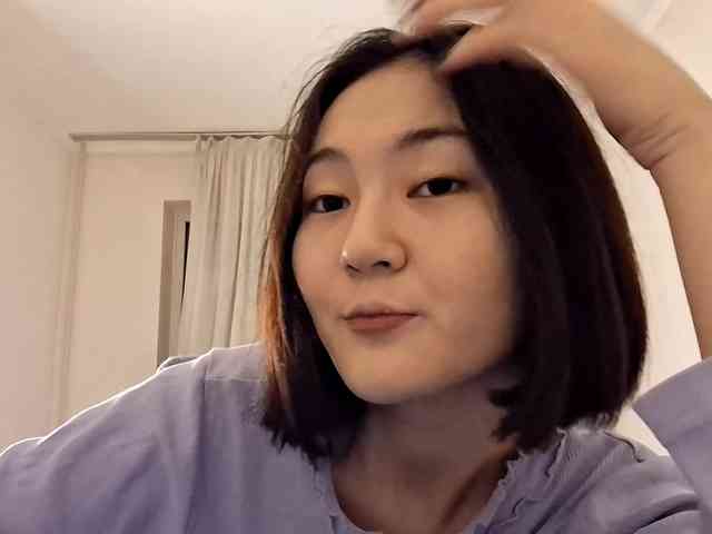 UrSweetieLeigh webcam