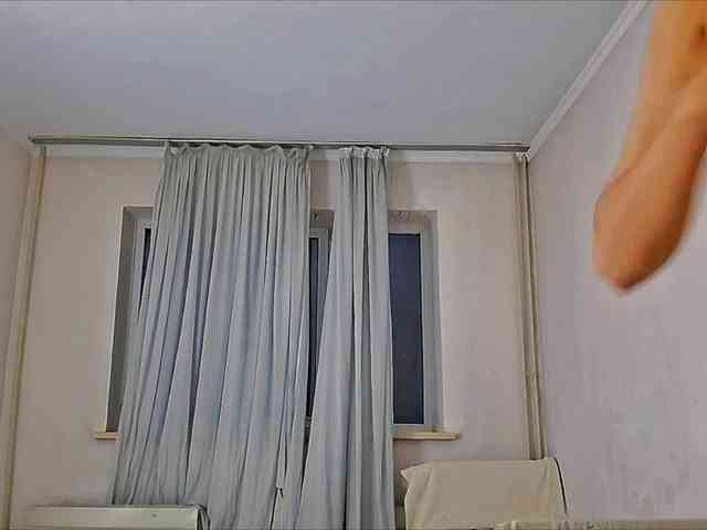 UrSweetieLeigh webcam