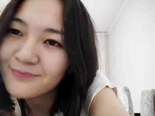 UrSweetieLeigh webcam