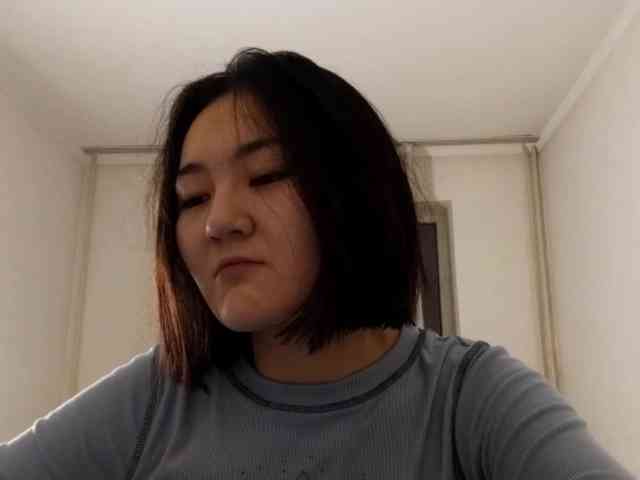 UrSweetieLeigh webcam