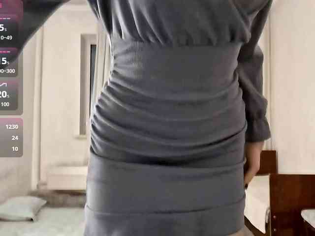 UrSweetieLeigh webcam