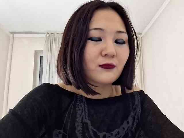 UrSweetieLeigh webcam