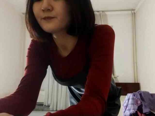 UrSweetieLeigh webcam