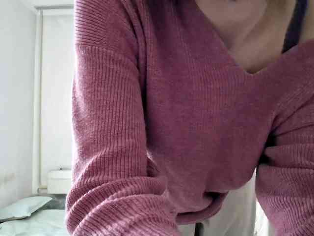 UrSweetieLeigh webcam